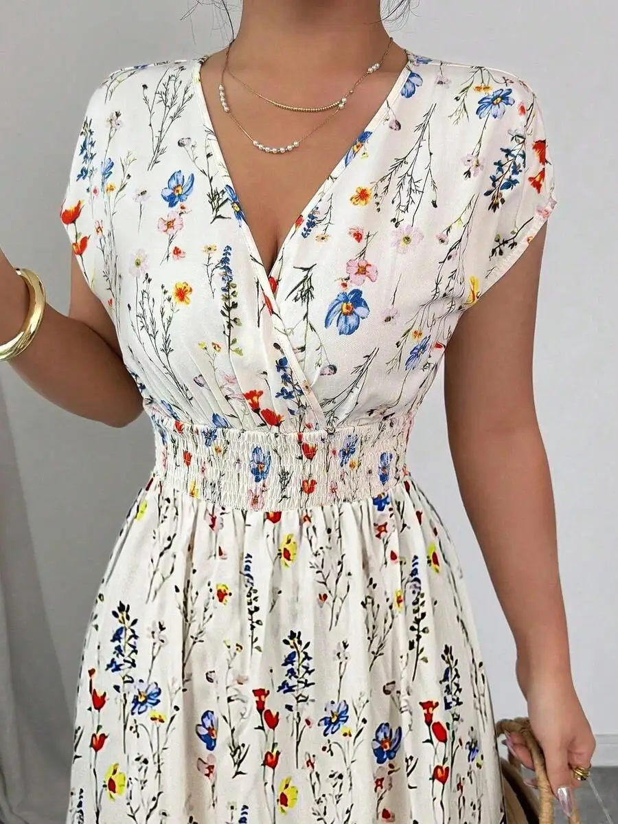 Ditsy Floral V-Neck Maxi Dress - Image 3